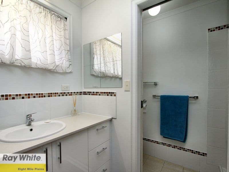 23 Oakleaf Street, Eight Mile Plains QLD 4113, Eight Mile Plains - Thumbnail 7