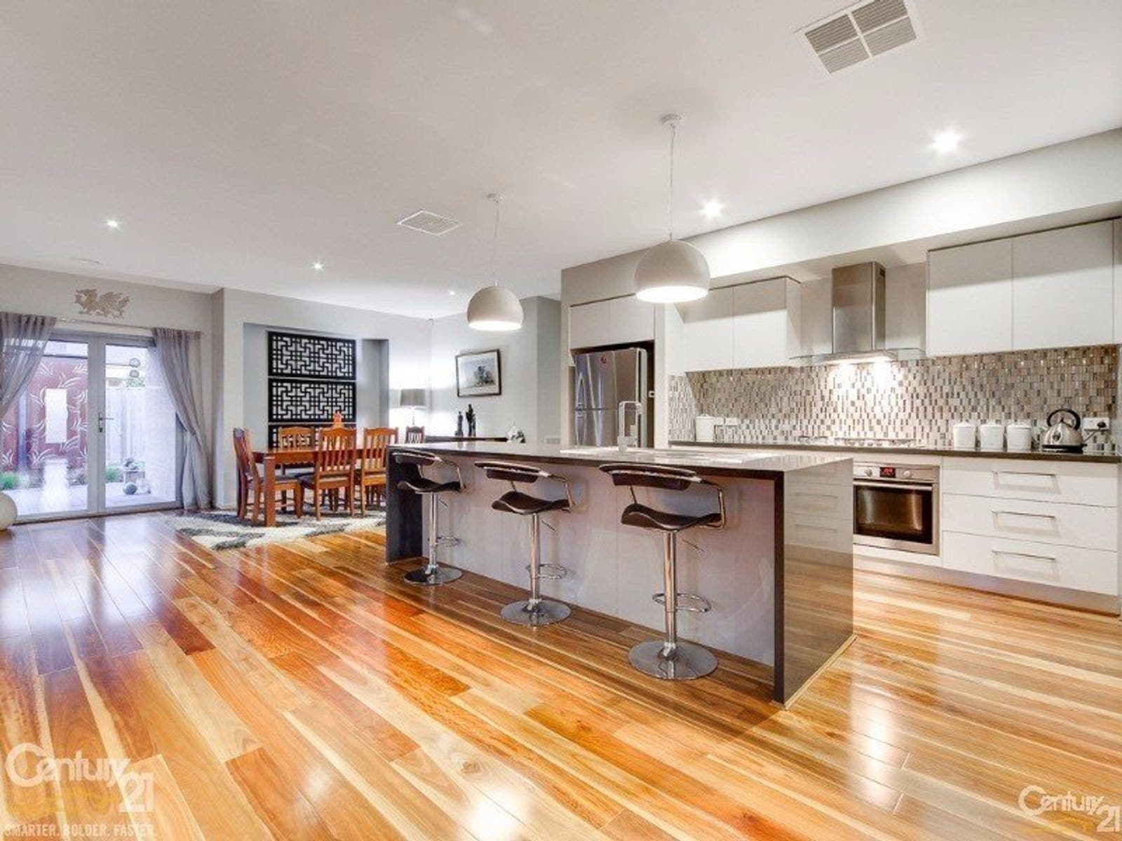34 Crepe Avenue, Cranbourne West - Thumbnail 6