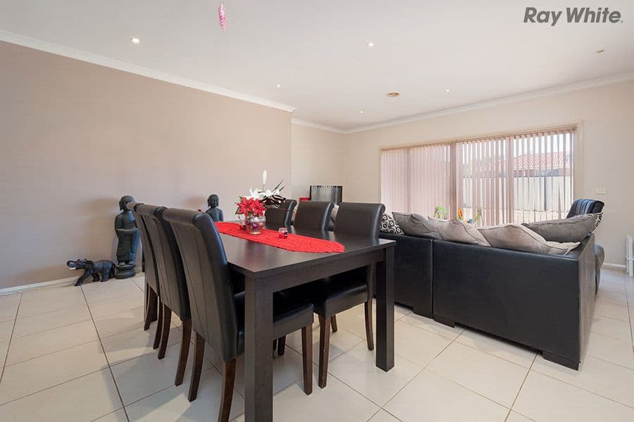 21 Wodalla Street, Kurunjang VIC 3337, Kurunjang - Thumbnail 4