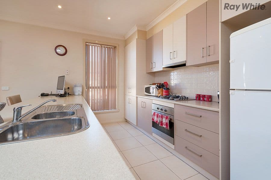 21 Wodalla Street, Kurunjang VIC 3337, Kurunjang - Thumbnail 5