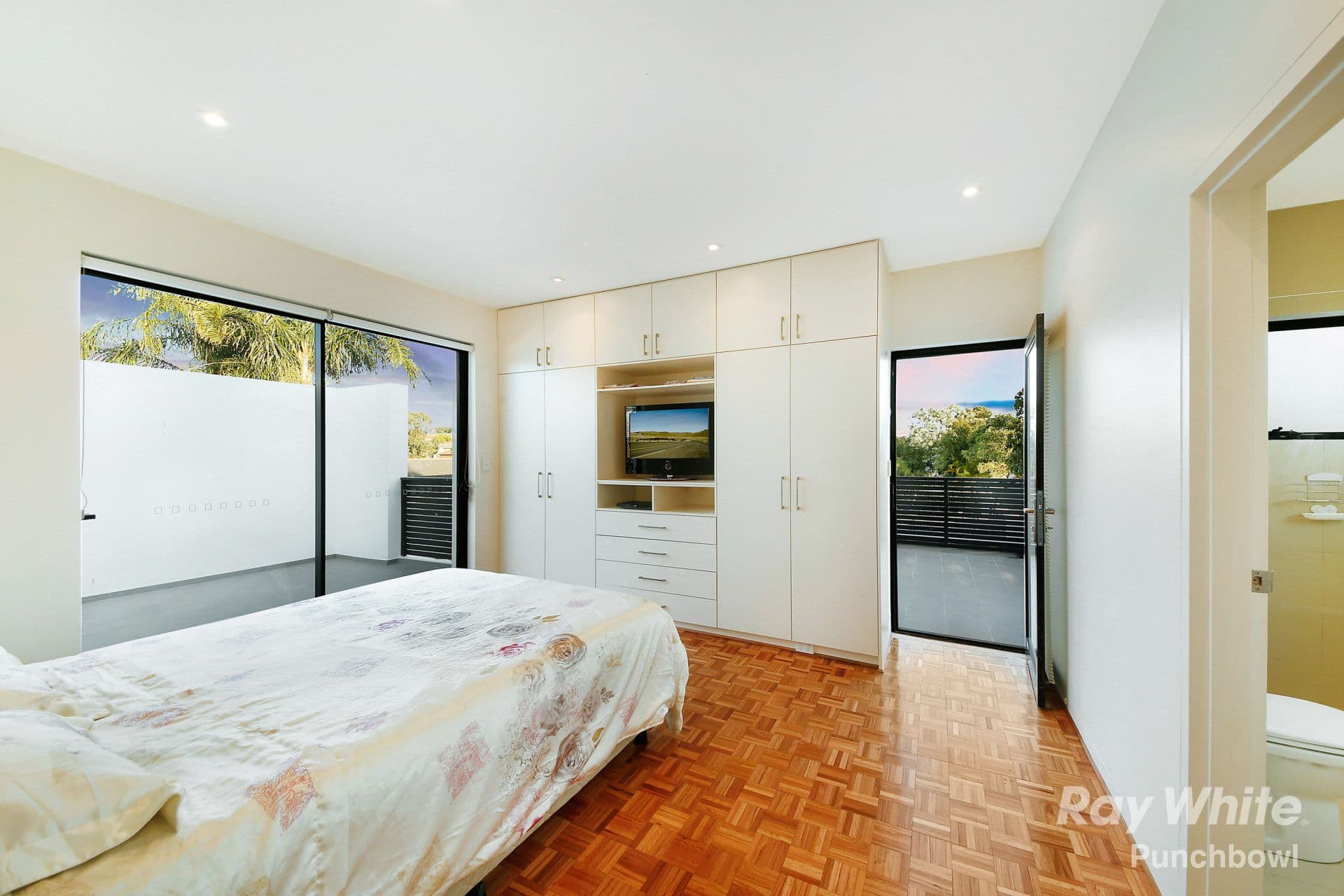 18 Hillcrest Street, Wiley Park - Thumbnail 4