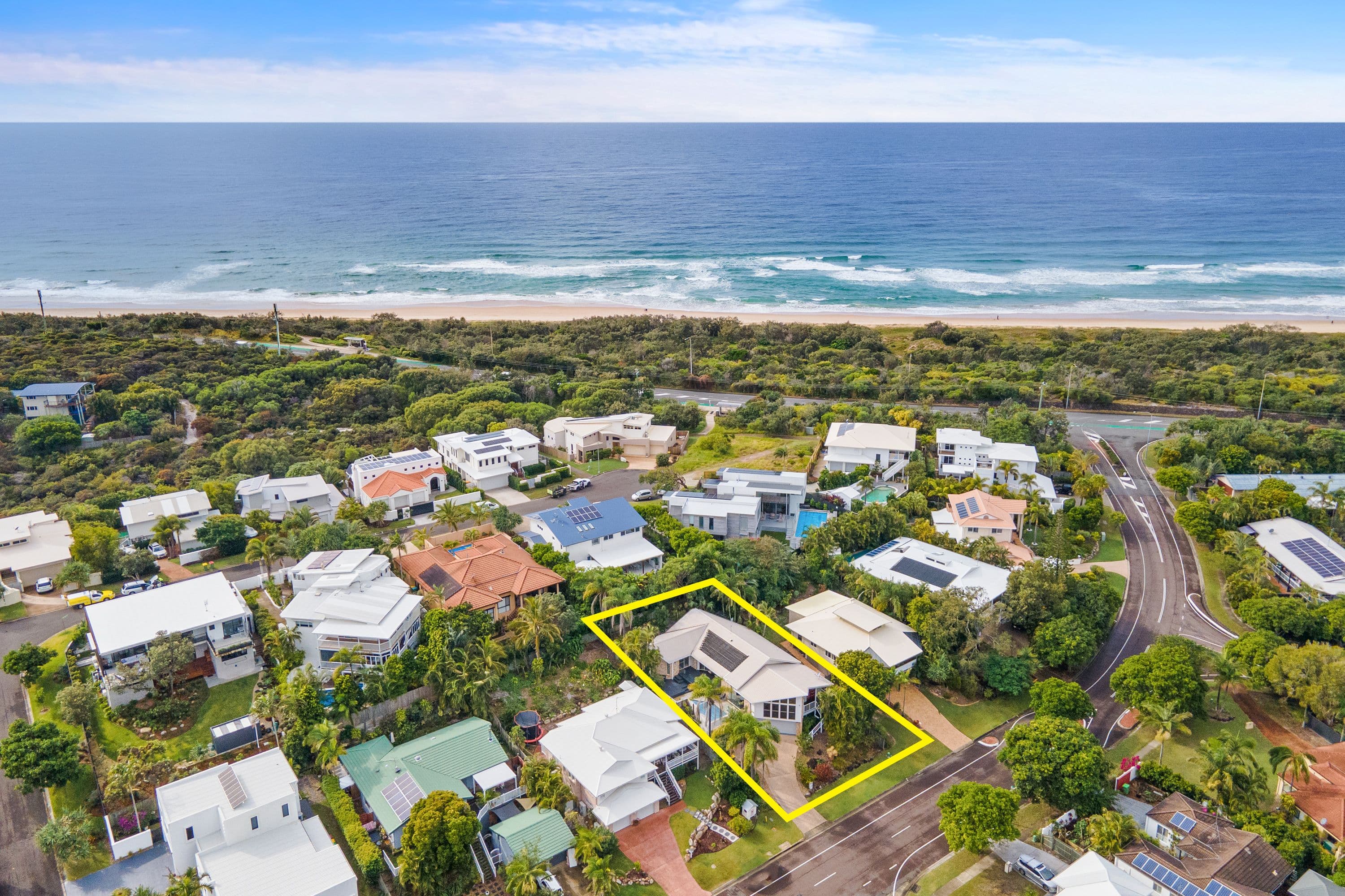 10 Driftwood Drive, Castaways Beach QLD 4567, Castaways Beach - Image 1