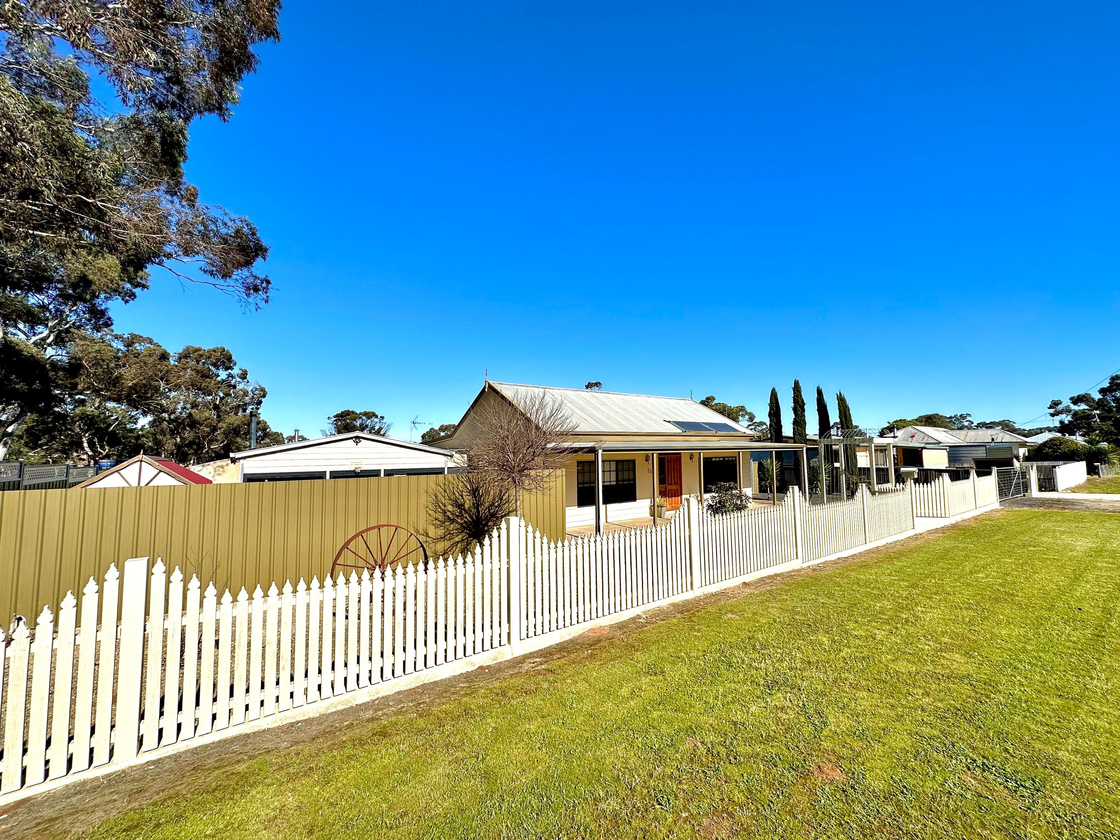 20 Melvyn Street, Bordertown SA 5268, Bordertown - Thumbnail 2