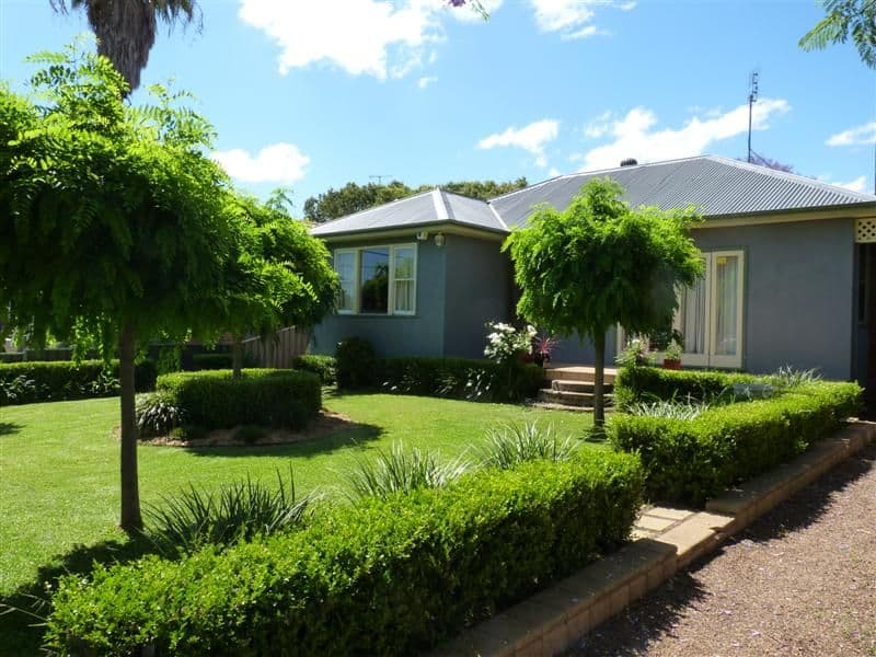 8 Bailey Street, DUBBO NSW 2830, Dubbo - Image 1