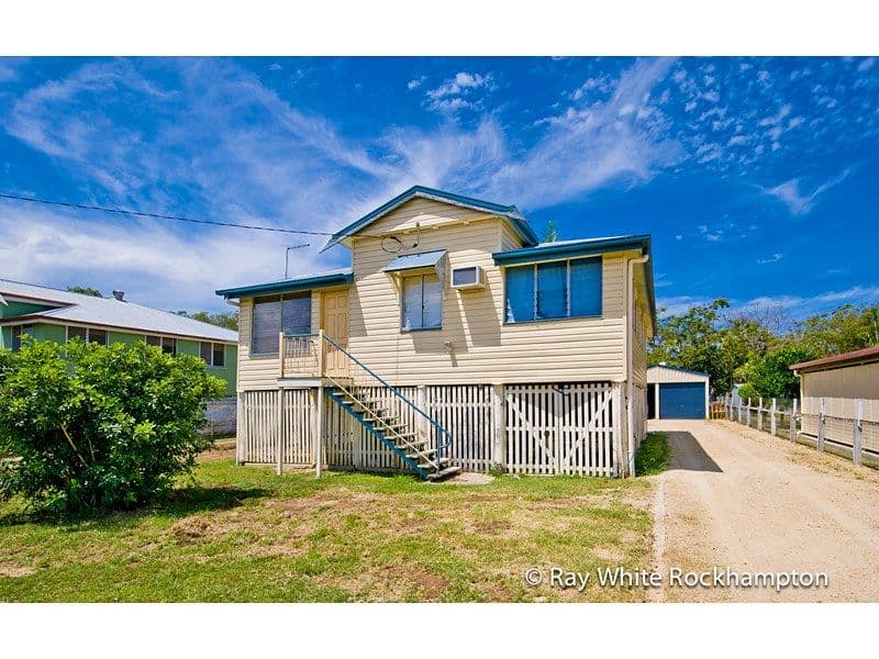 4 Farrell Street, PARK AVENUE QLD 4701, Park Avenue - Image 1