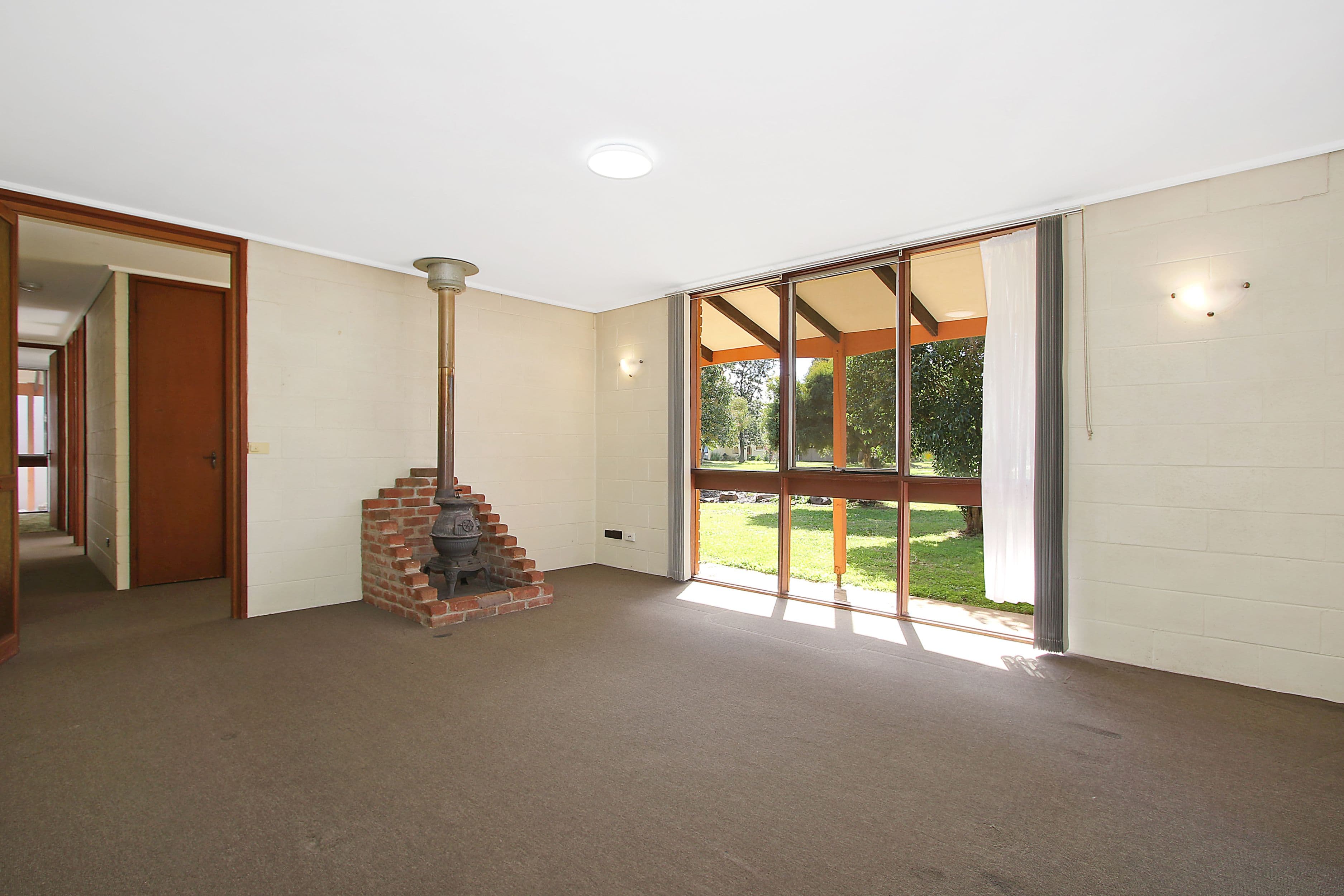 80 James Cook Avenue, Howlong - Thumbnail 3