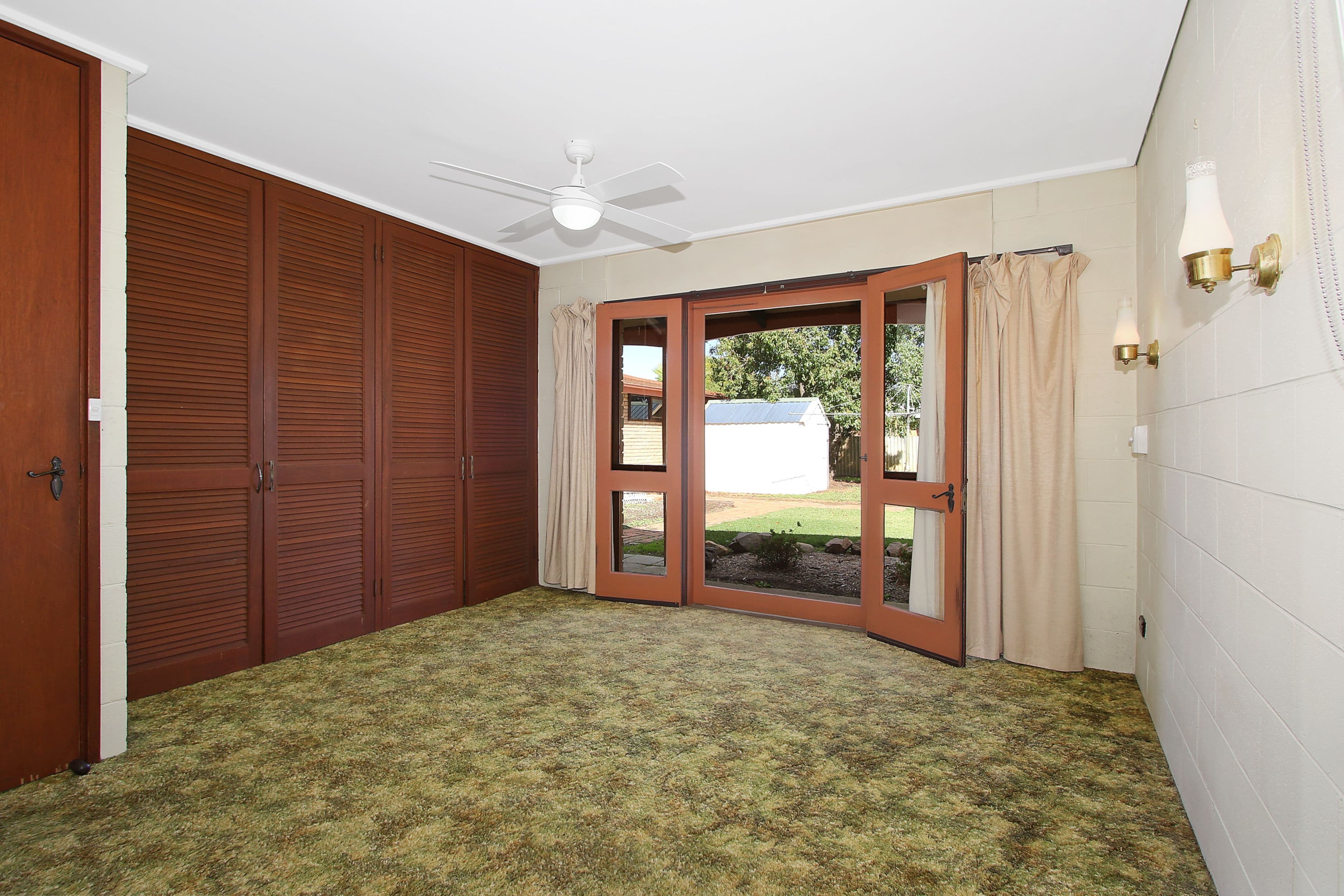 80 James Cook Avenue, Howlong - Thumbnail 8