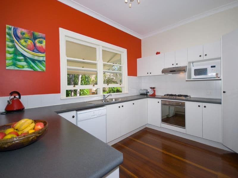 12 Rakeevan Road, GRACEVILLE QLD 4075, Graceville - Thumbnail 8