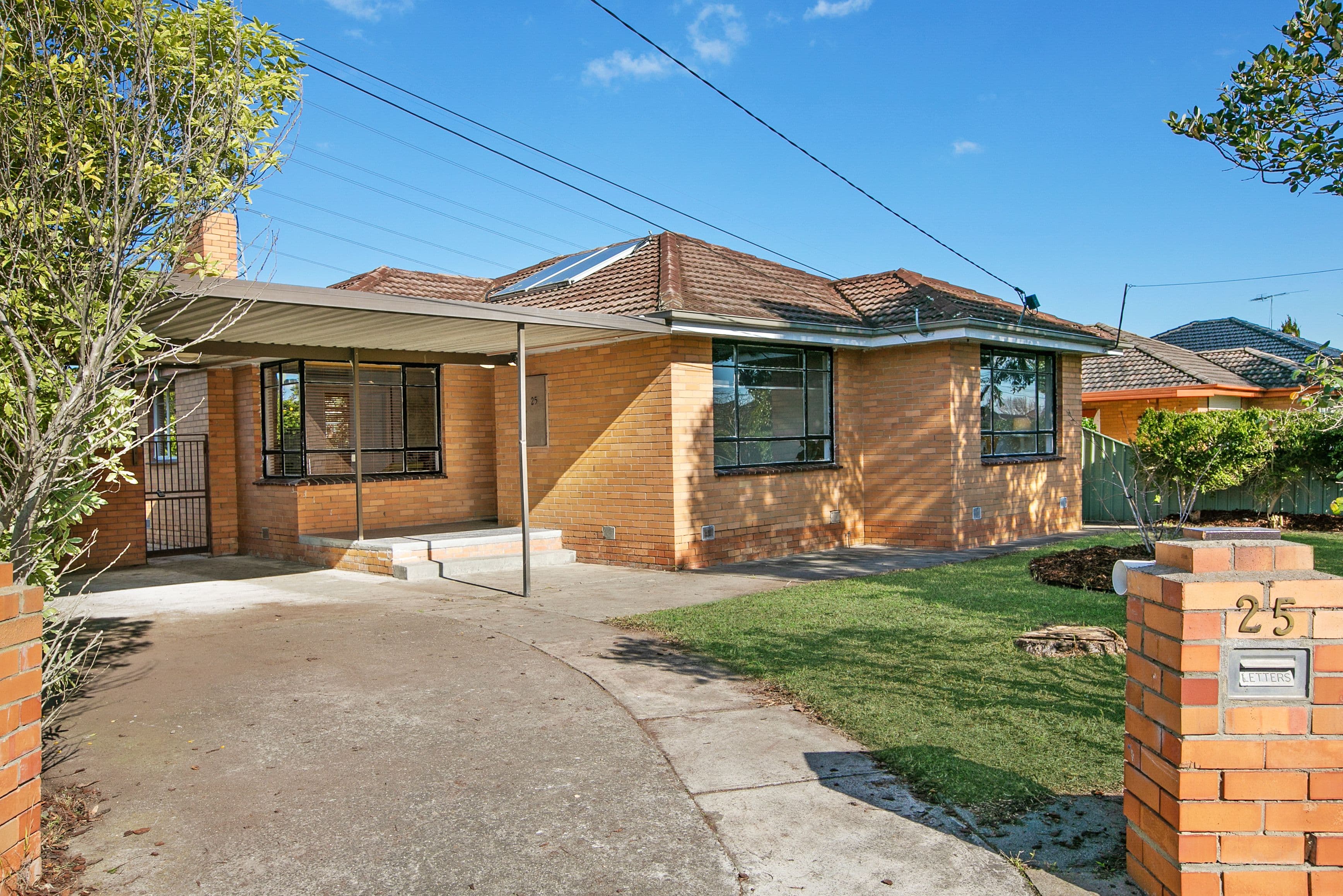 25 Lindenow Street, Reservoir VIC 3073, Reservoir - Image 1