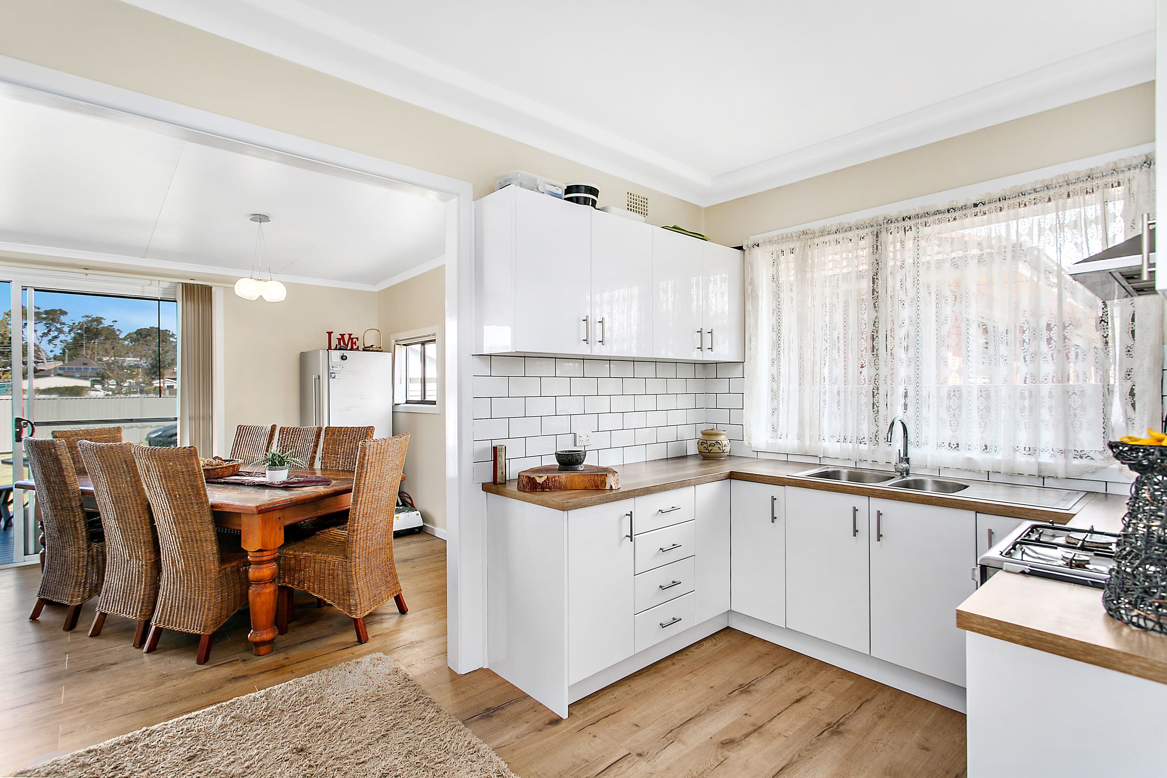 41 Lake Entrance Road, Warilla - Image 1