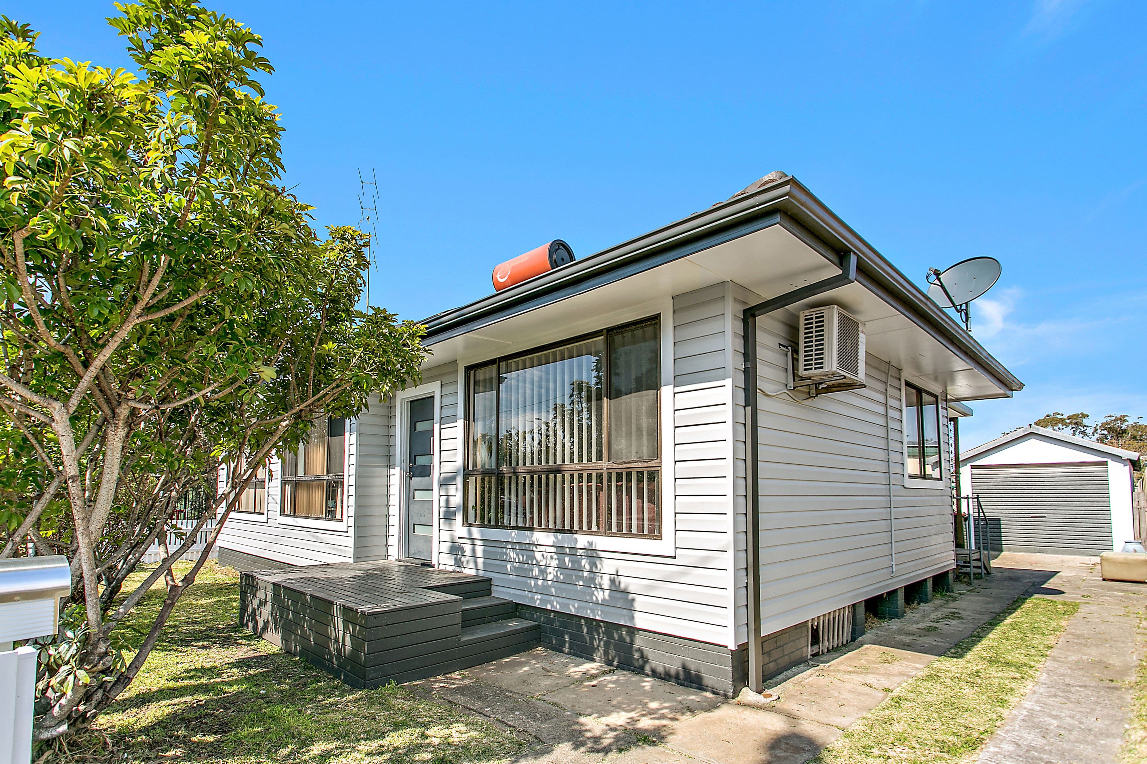 41 Lake Entrance Road, Warilla - Thumbnail 4