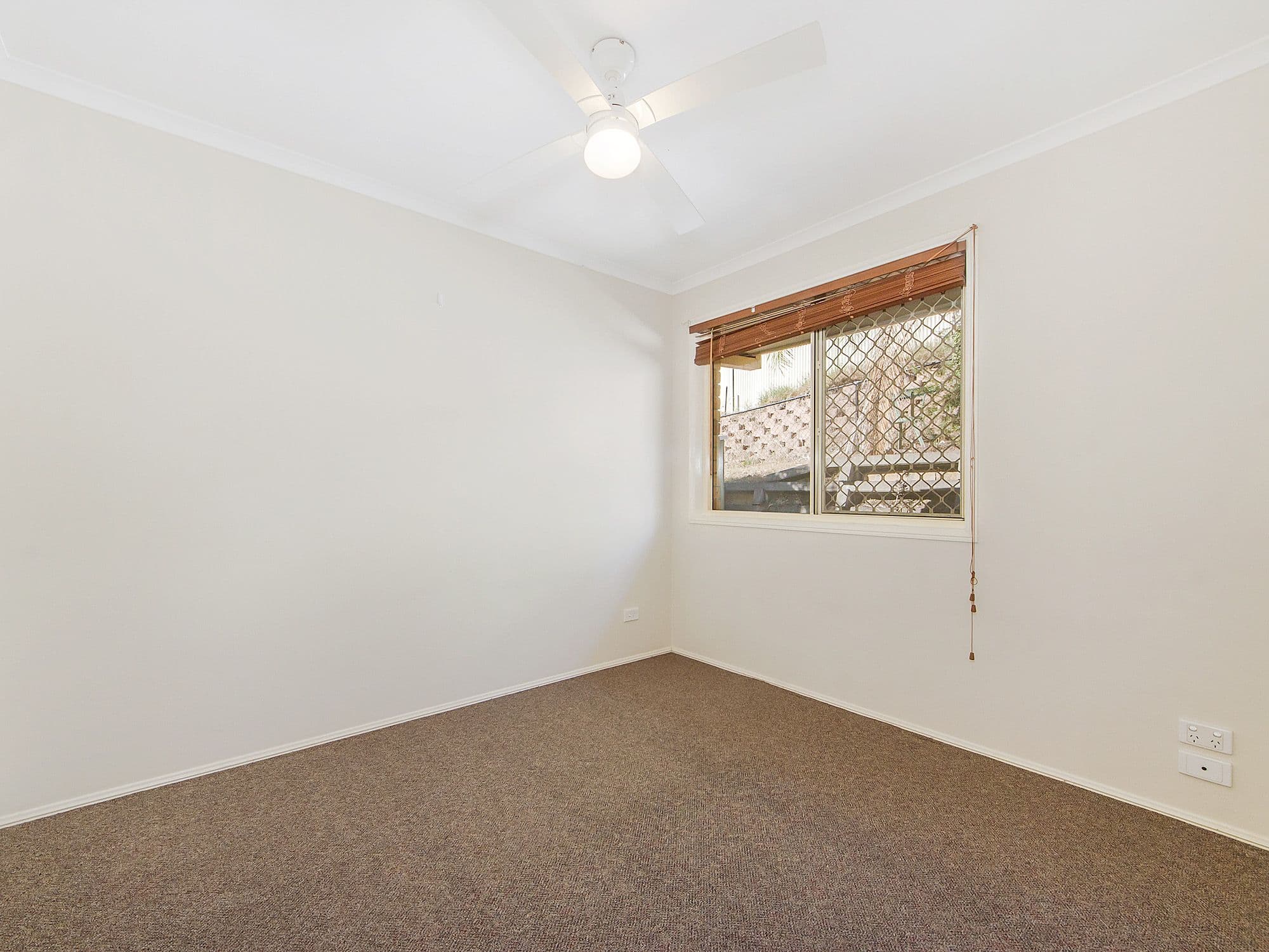 8 Hercule Court, Oxenford QLD 4210, Oxenford - Thumbnail 7