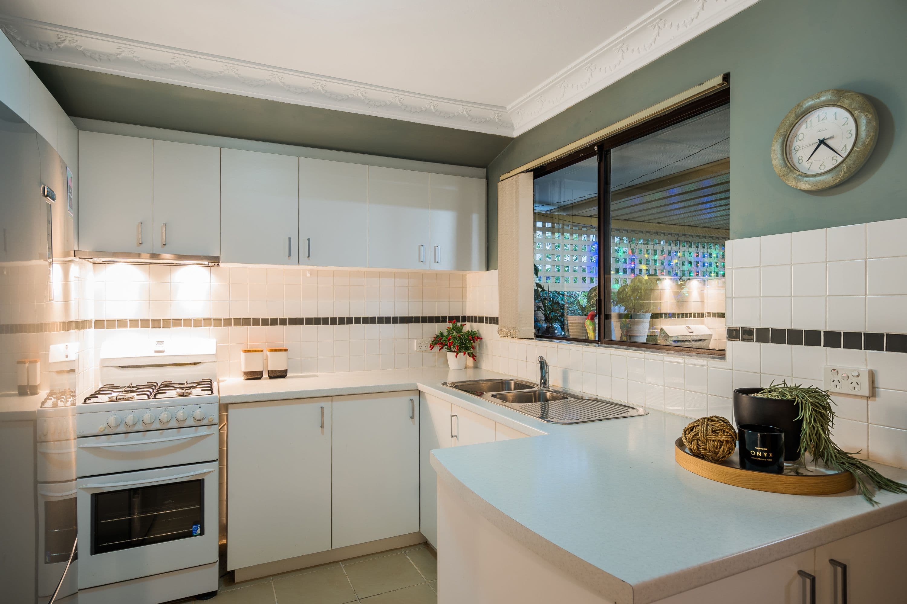 16 Isted Avenue, Hamilton Hill WA 6163, Hamilton Hill - Thumbnail 8