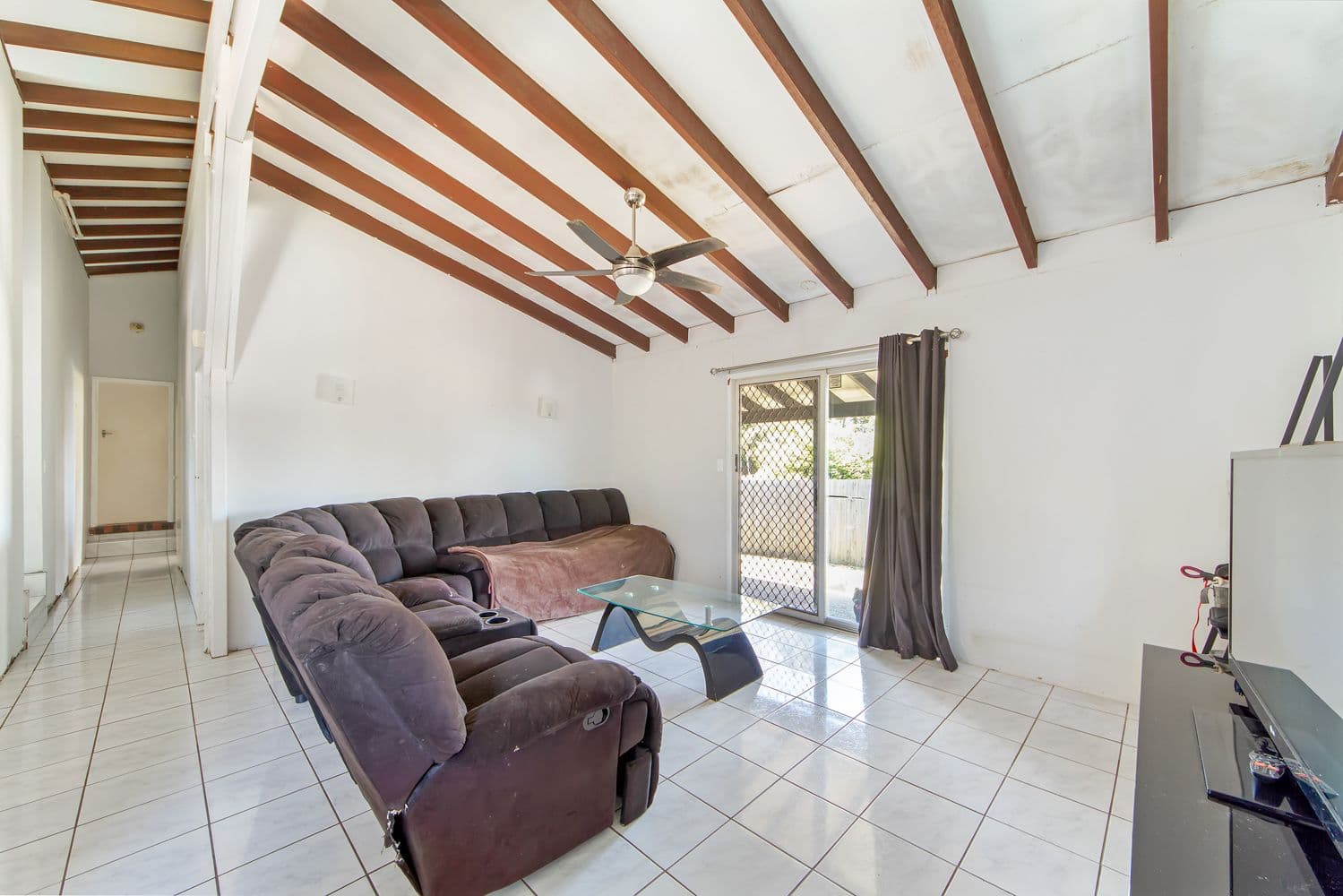 21 Kerrabee Street, Nerang QLD 4211, Nerang - Thumbnail 3
