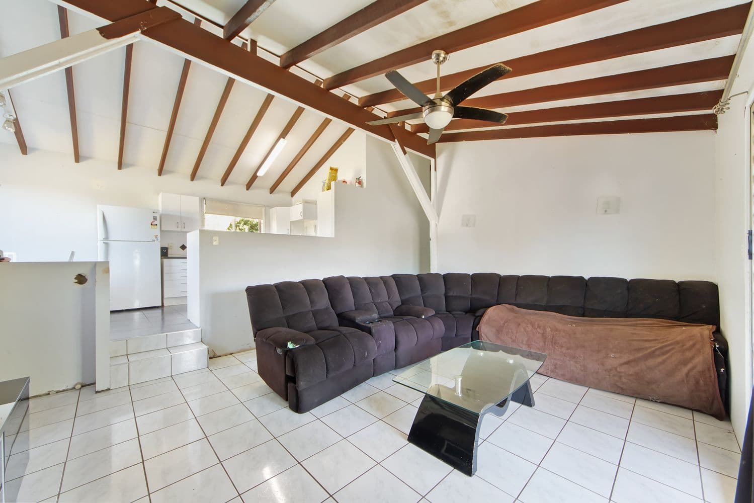 21 Kerrabee Street, Nerang QLD 4211, Nerang - Thumbnail 4