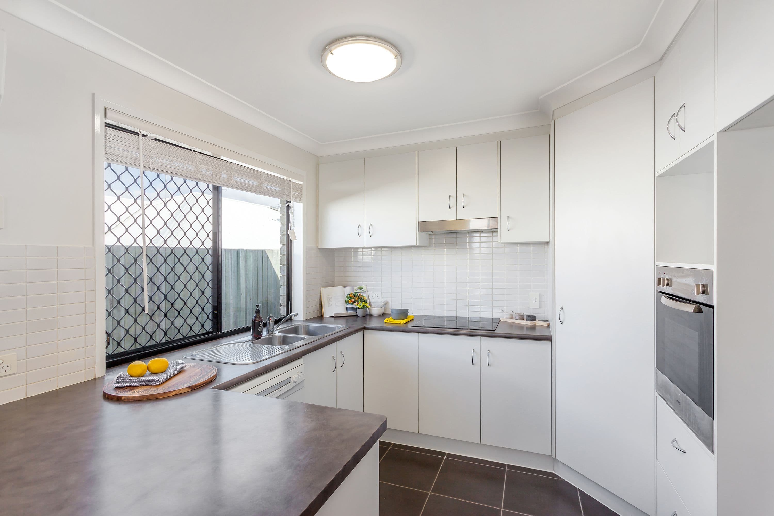 4 Nabiac Close, Kearneys Spring QLD 4350, Kearneys Spring - Thumbnail 2