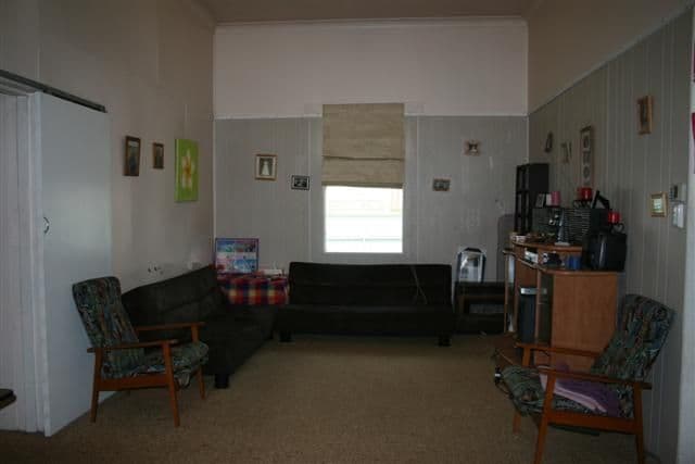 13 Soutter Street, ROMA QLD 4455, Roma - Thumbnail 3