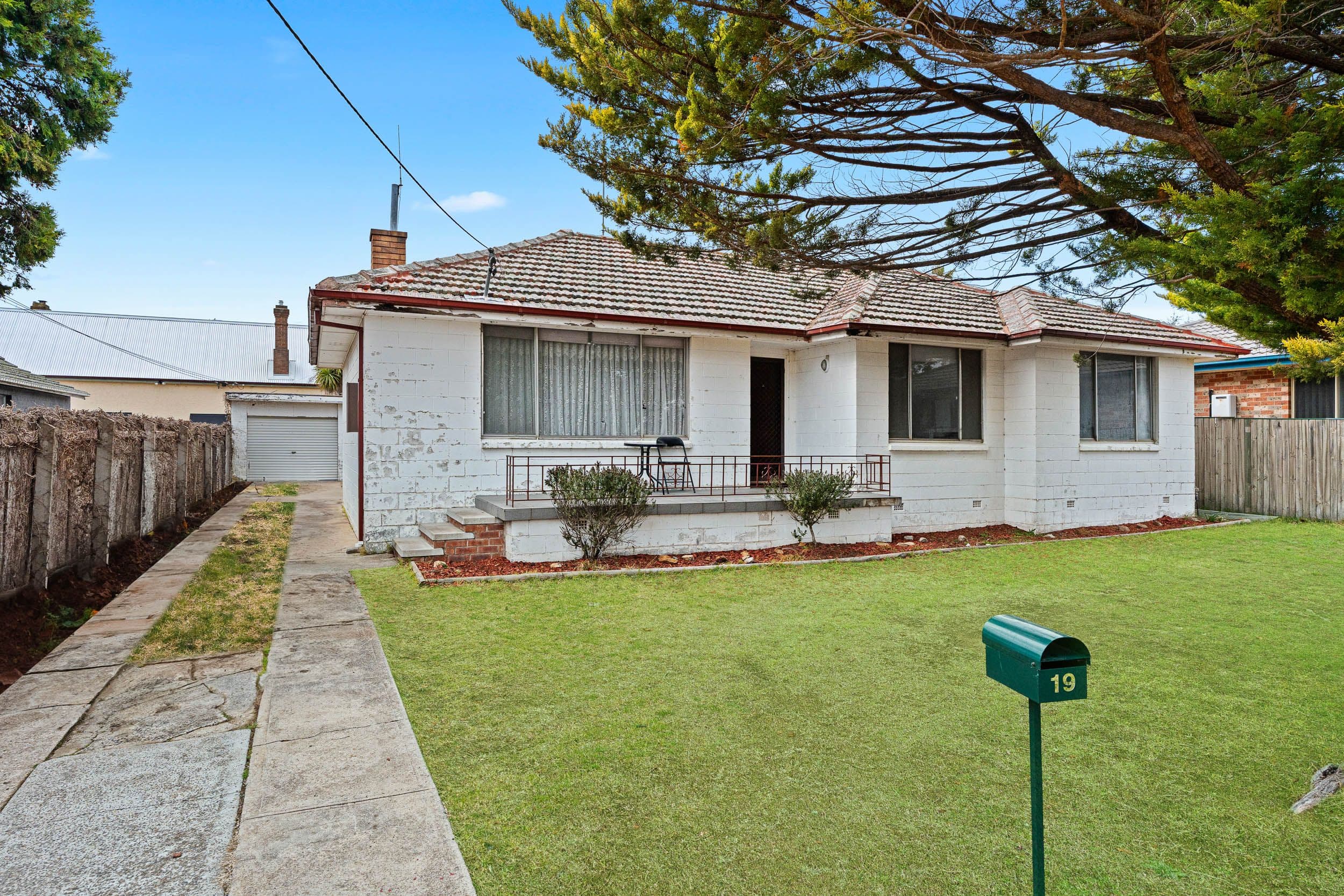 19 Hovell Street, Goulburn NSW 2580, Goulburn - Image 1