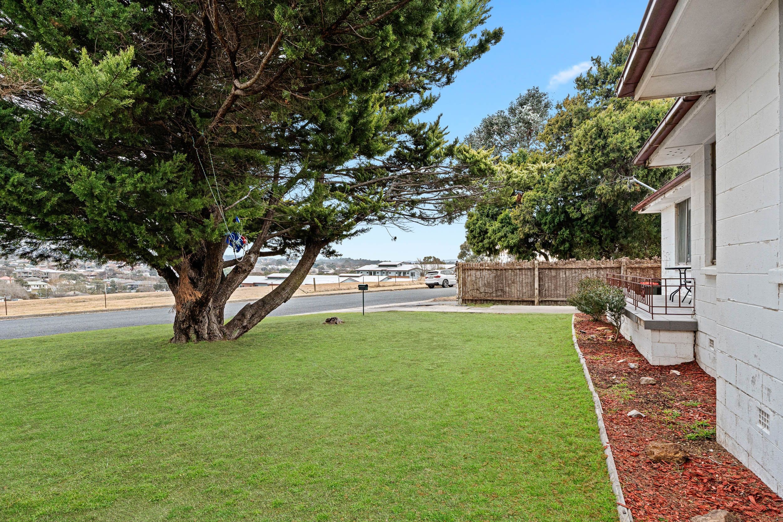 19 Hovell Street, Goulburn NSW 2580, Goulburn - Thumbnail 2