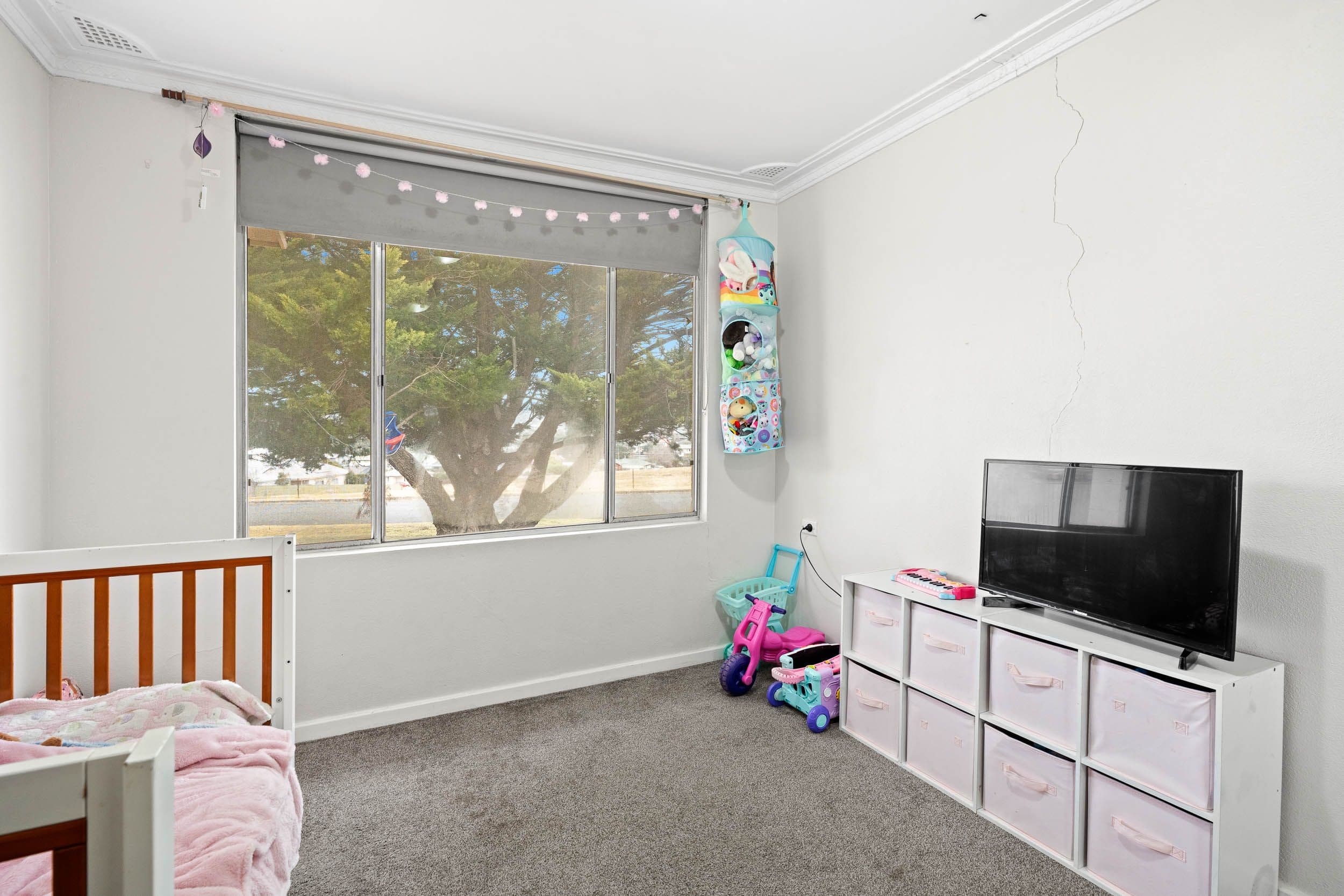 19 Hovell Street, Goulburn NSW 2580, Goulburn - Thumbnail 8