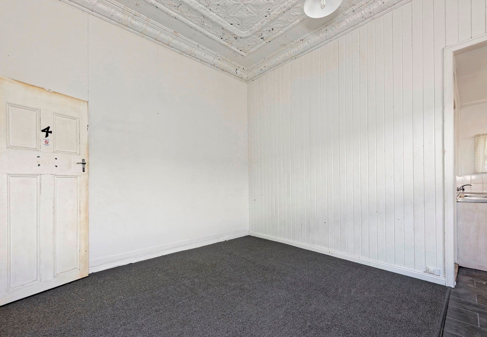 100 McLennan Street (36 Florrie Street), Wooloowin QLD 4030, Wooloowin - Thumbnail 6