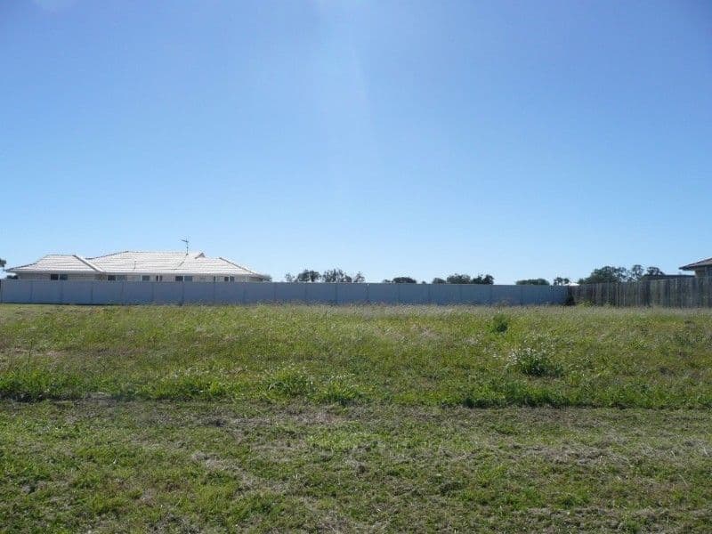 BURNETT HEADS QLD 4670, Burnett Heads - Image 1