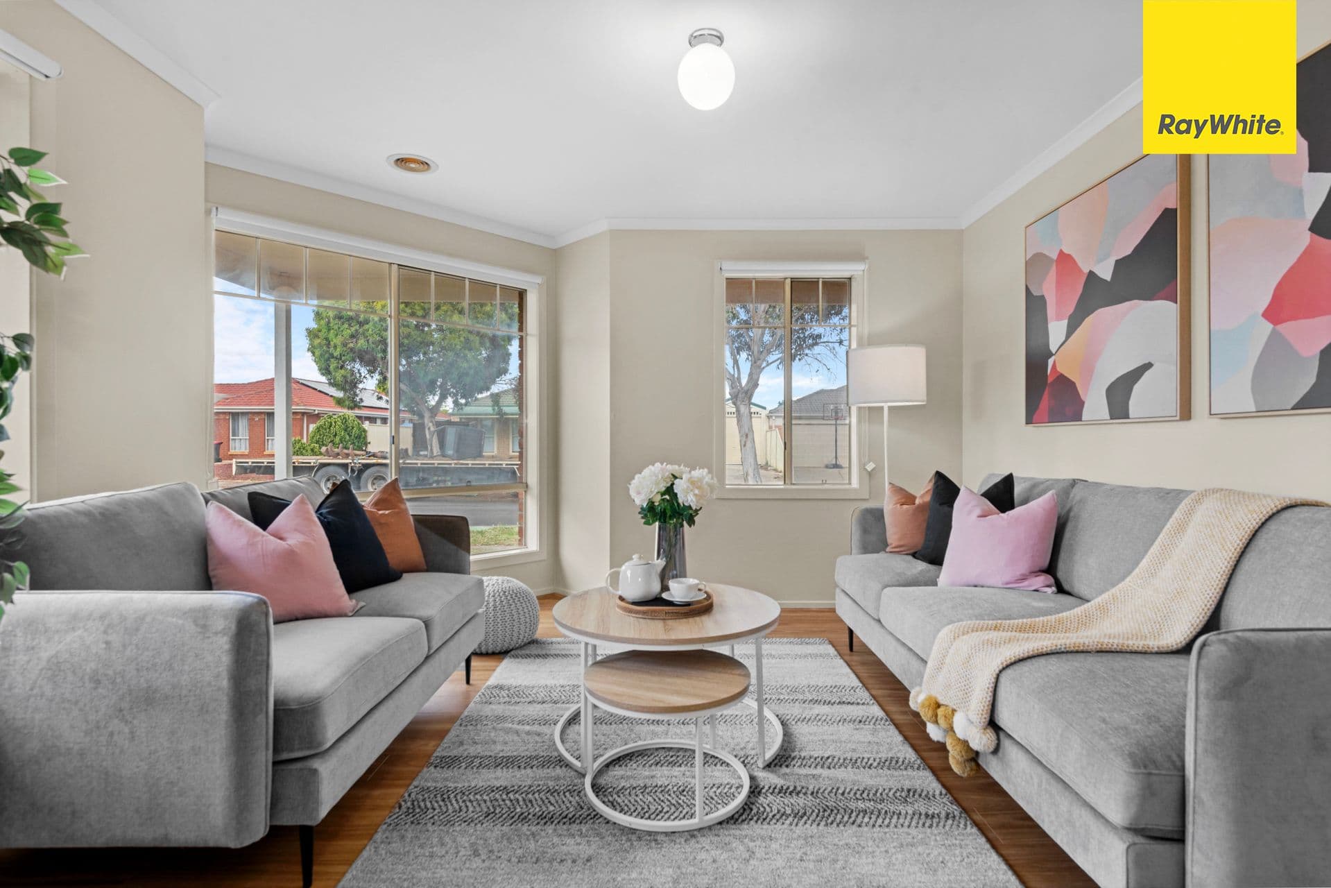 17 Fiddlewood Turn, HARKNESS VIC 3337, Harkness - Thumbnail 2