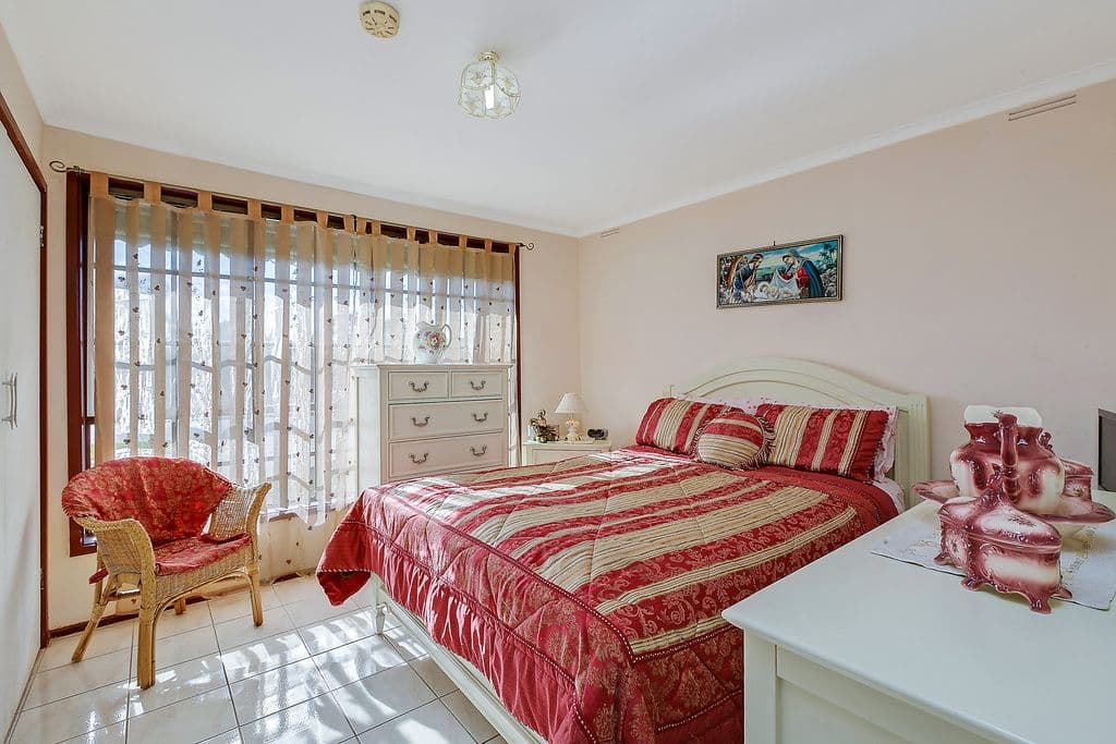 16 Helpmann Crescent, Epping VIC 3076, Epping - Thumbnail 7