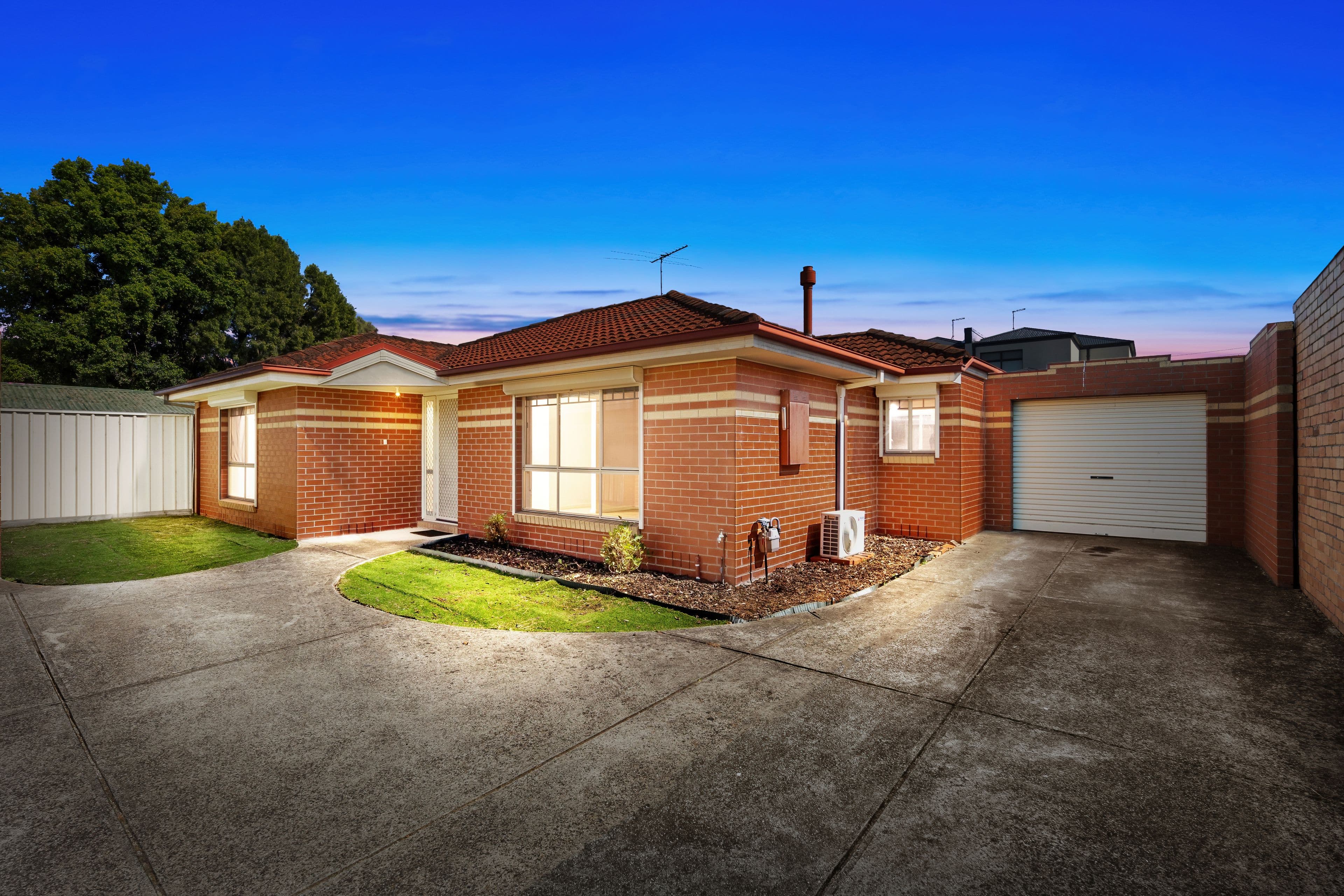 32 Arndell Street, Thomastown VIC 3074, Thomastown - Image 1