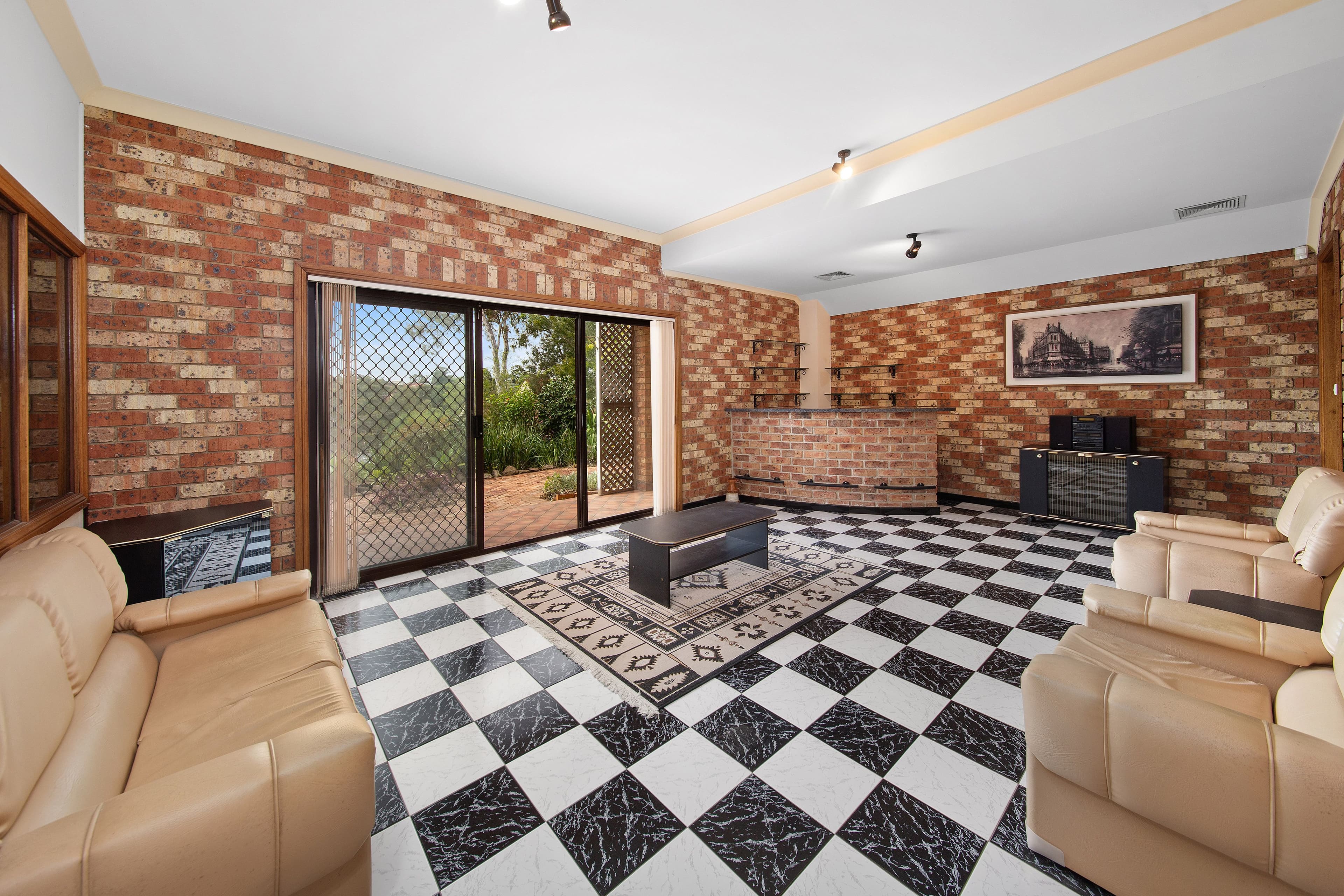 14 Montague Street, Illawong NSW 2234, Illawong - Thumbnail 6