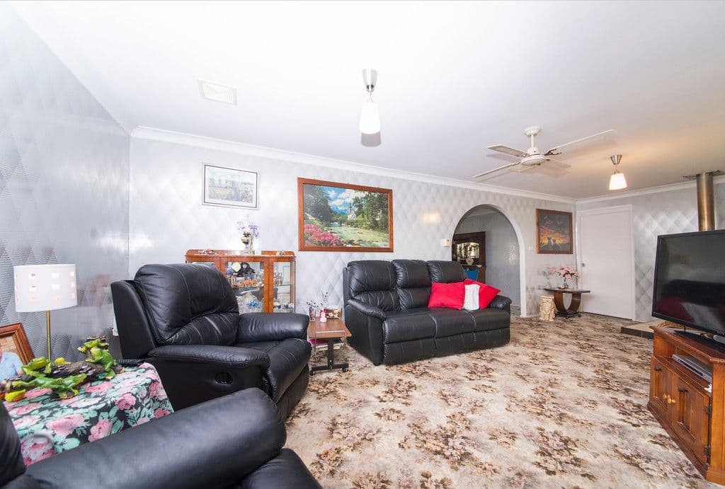 19 James Street, Moorland - Thumbnail 3
