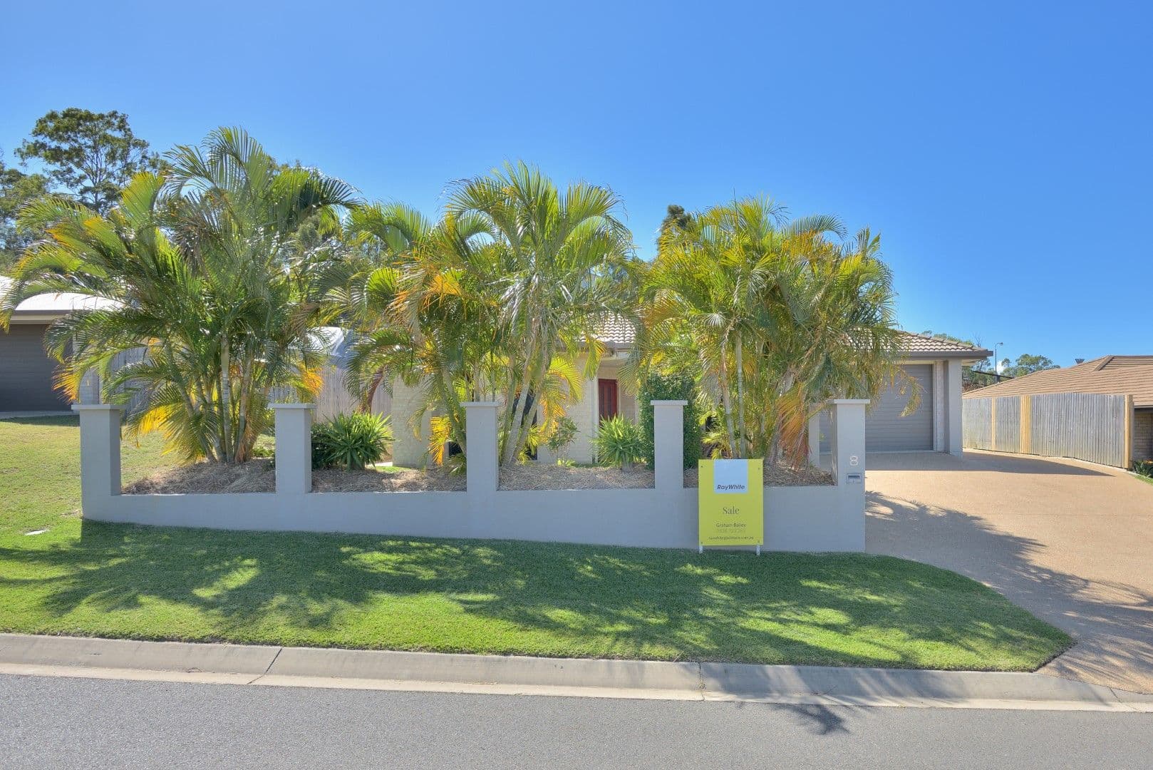 8 Spence Court, Kirkwood QLD 4680, Kirkwood - Image 1