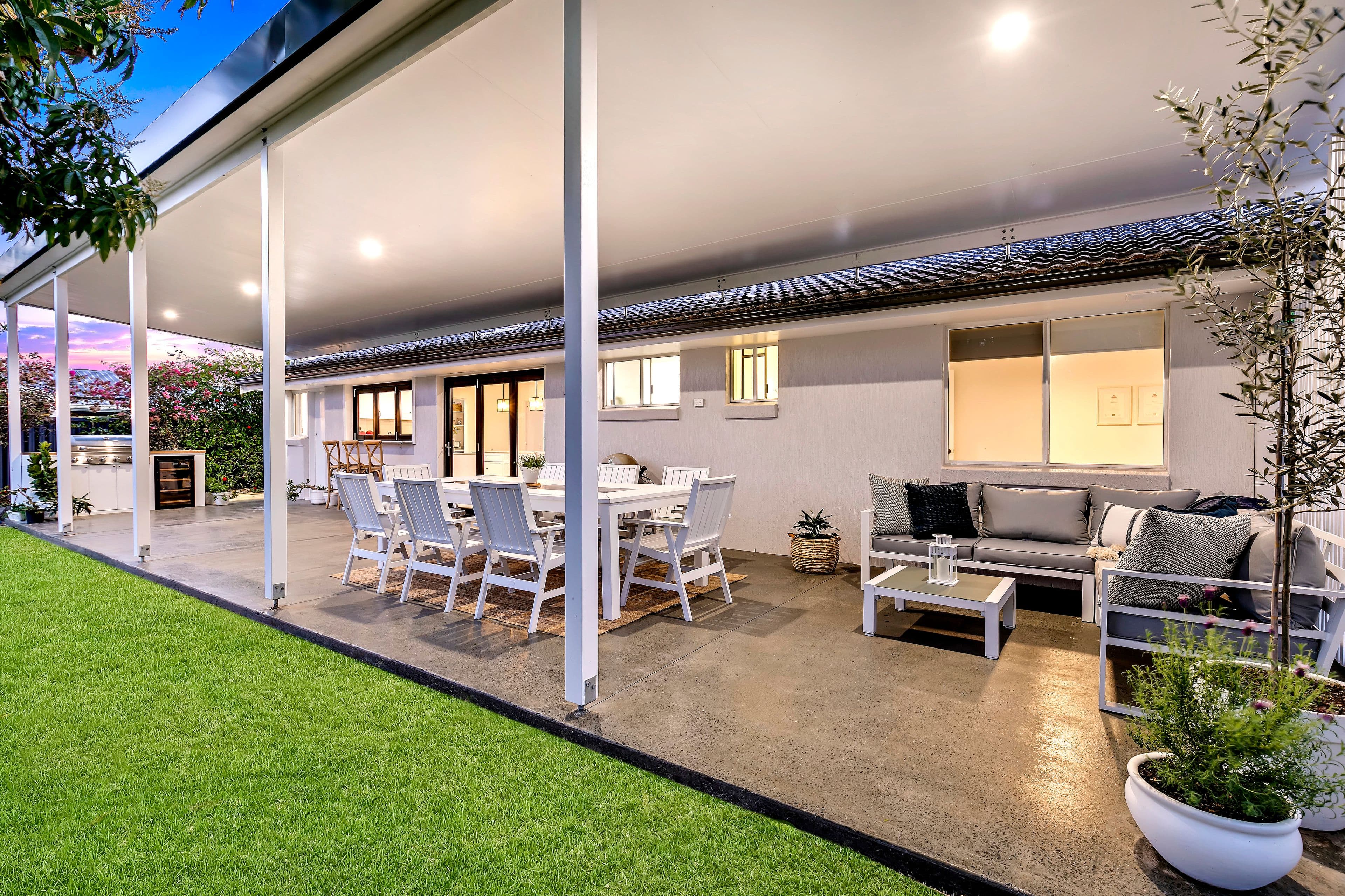 264 Rio Vista Boulevard, Mermaid Waters QLD 4218, Mermaid Waters - Thumbnail 3