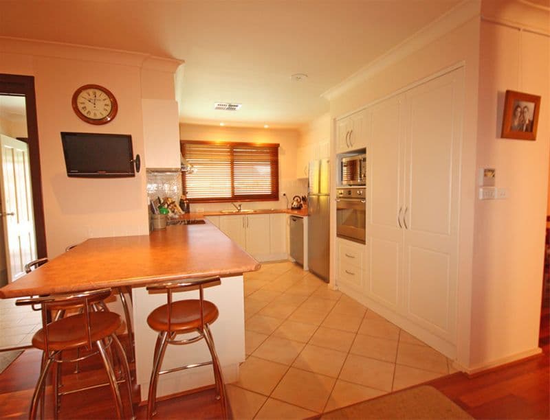 71 Bowman Avenue, CAMDEN SOUTH NSW 2570, Camden South - Thumbnail 4