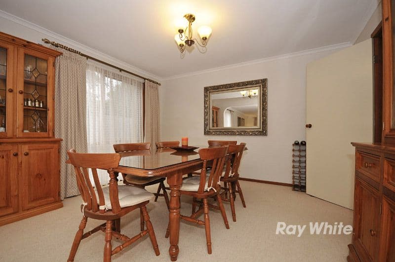 123 Fraser Crescent, WANTIRNA SOUTH VIC 3152, Wantirna South - Thumbnail 4