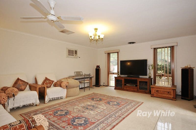 123 Fraser Crescent, WANTIRNA SOUTH VIC 3152, Wantirna South - Thumbnail 7