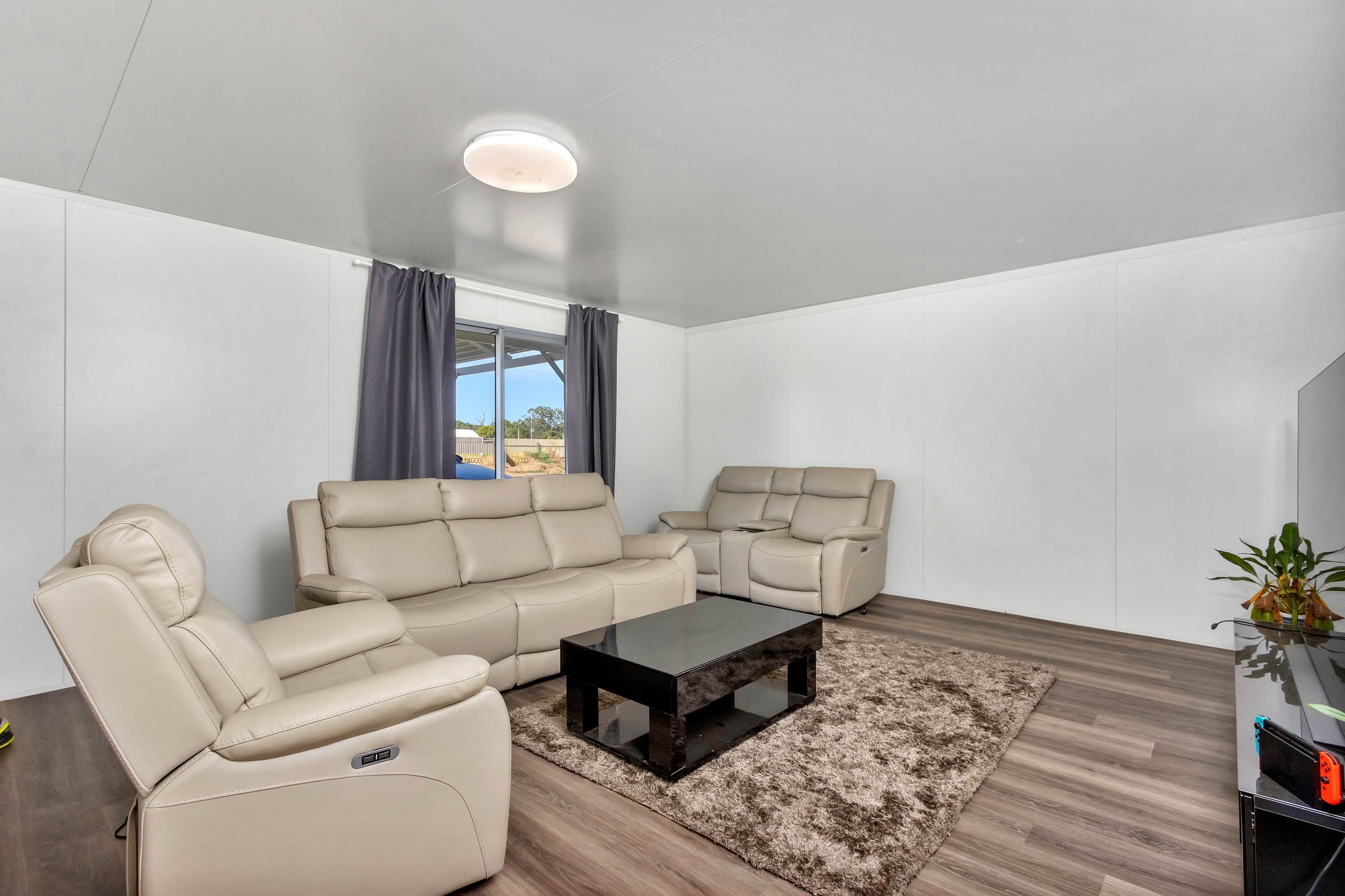 35 Ellis Road, Two Wells SA 5501, Two Wells - Thumbnail 5