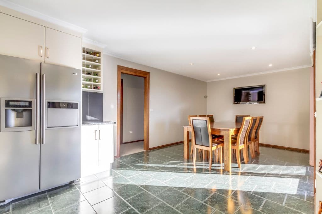 9 Callistemon Court, PERTH TAS 7300, Perth - Thumbnail 8