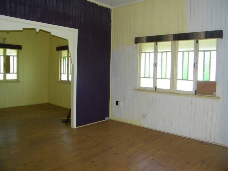 9 Worthington Street, WEST GLADSTONE QLD 4680, West Gladstone - Thumbnail 5