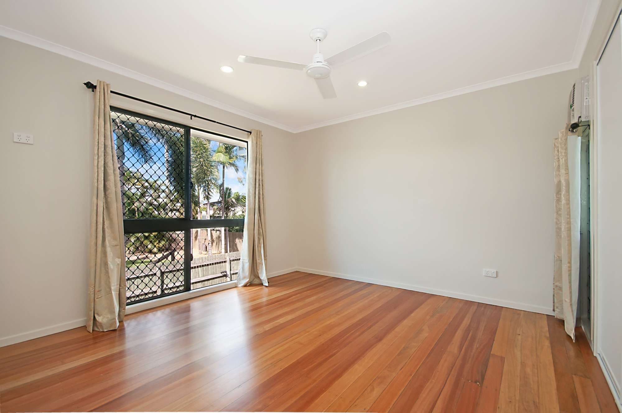 4 Tregaskis Street, VINCENT QLD 4814, Vincent - Thumbnail 4