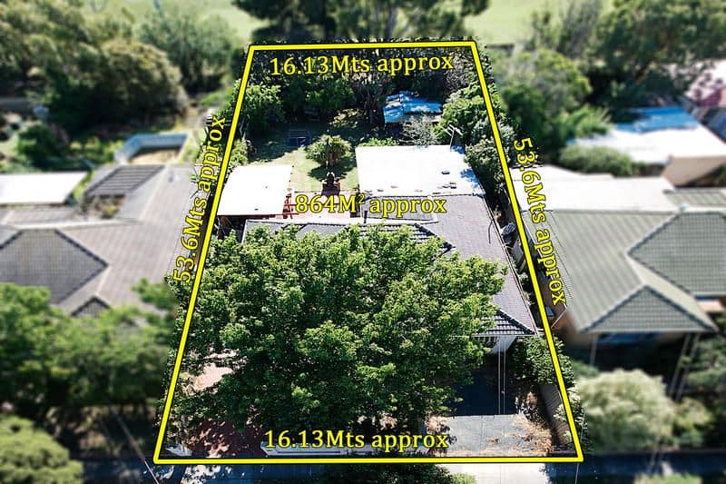 15 Southern Road, MENTONE VIC 3194, Mentone - Image 1