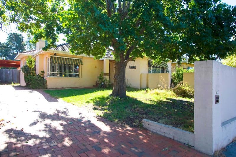 15 Southern Road, MENTONE VIC 3194, Mentone - Thumbnail 3