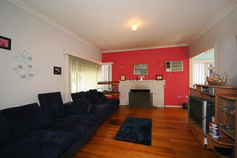 15 Southern Road, MENTONE VIC 3194, Mentone - Thumbnail 4