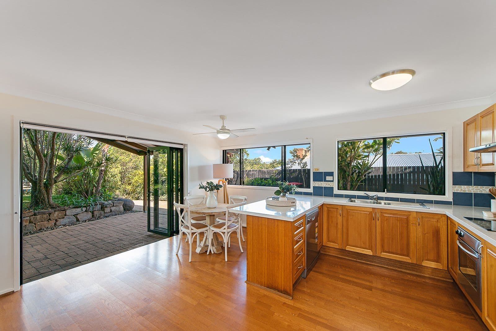 45 Euree Street, Kenmore QLD 4069, Kenmore - Thumbnail 3