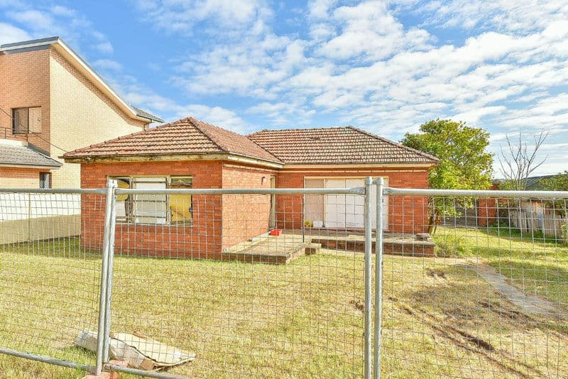 11 Pembroke Road, Minto NSW 2566, Minto - Image 1