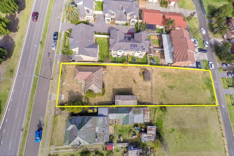 11 Pembroke Road, Minto NSW 2566, Minto - Thumbnail 2