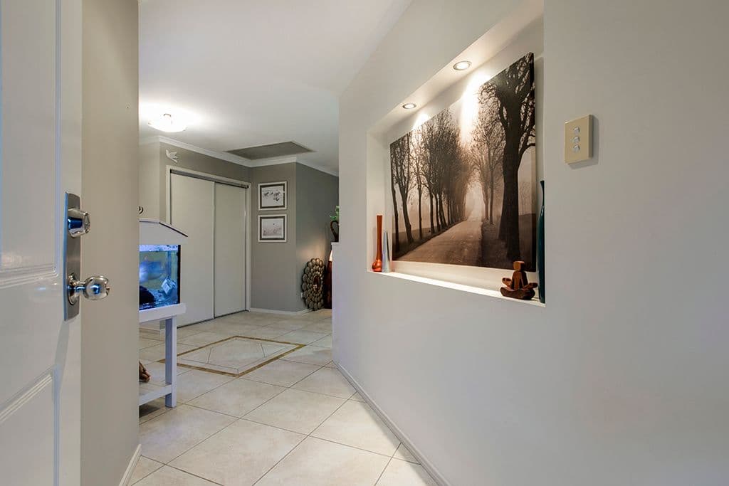 5 Barrington Close, Murrumba Downs QLD 4503, Murrumba Downs - Thumbnail 2