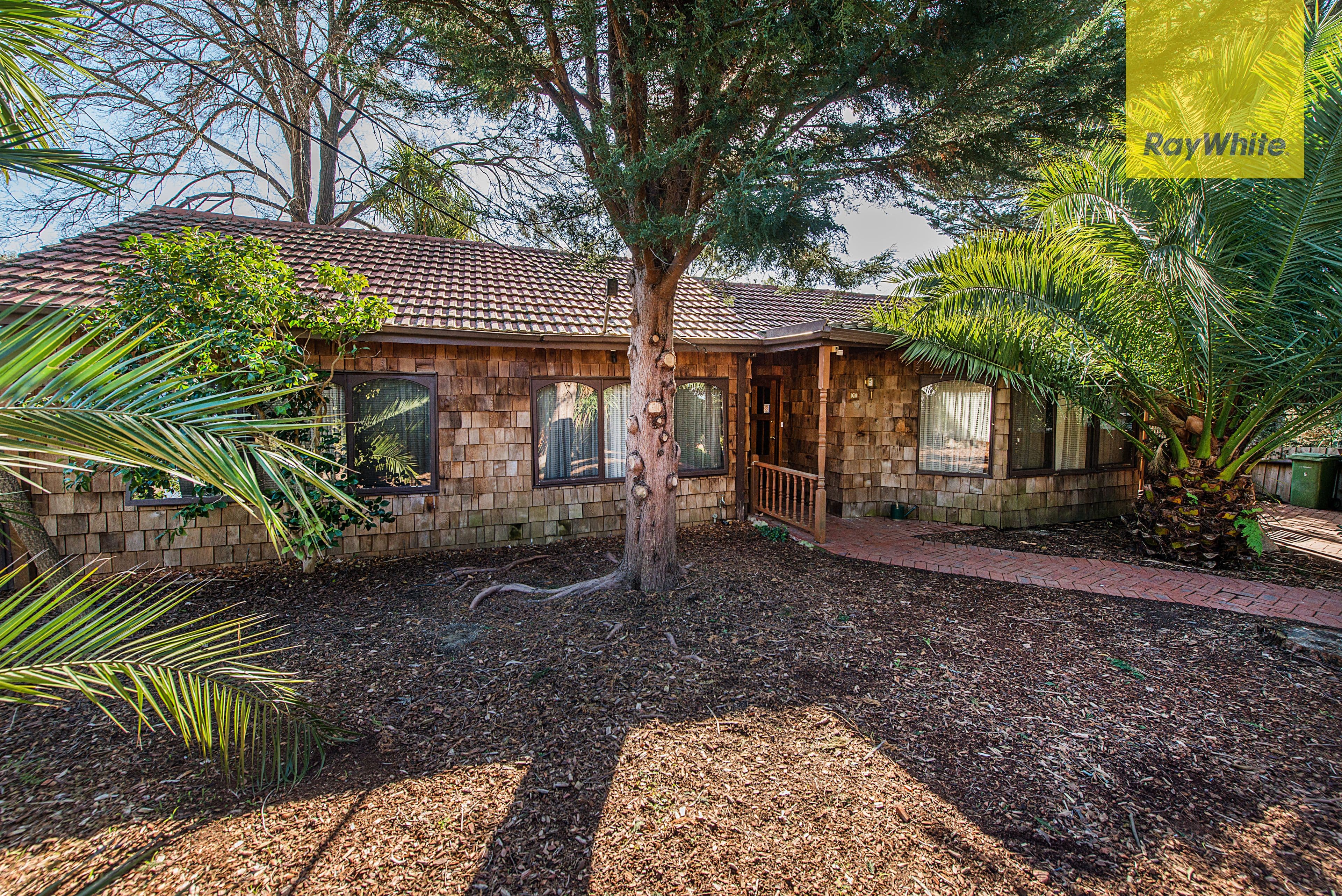 5 Dyffryn Court, Kilsyth VIC 3137, Kilsyth - Thumbnail 2