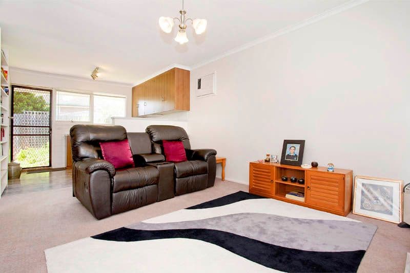 6 Hendriks Court, HIGHTON VIC 3216, Highton - Thumbnail 2