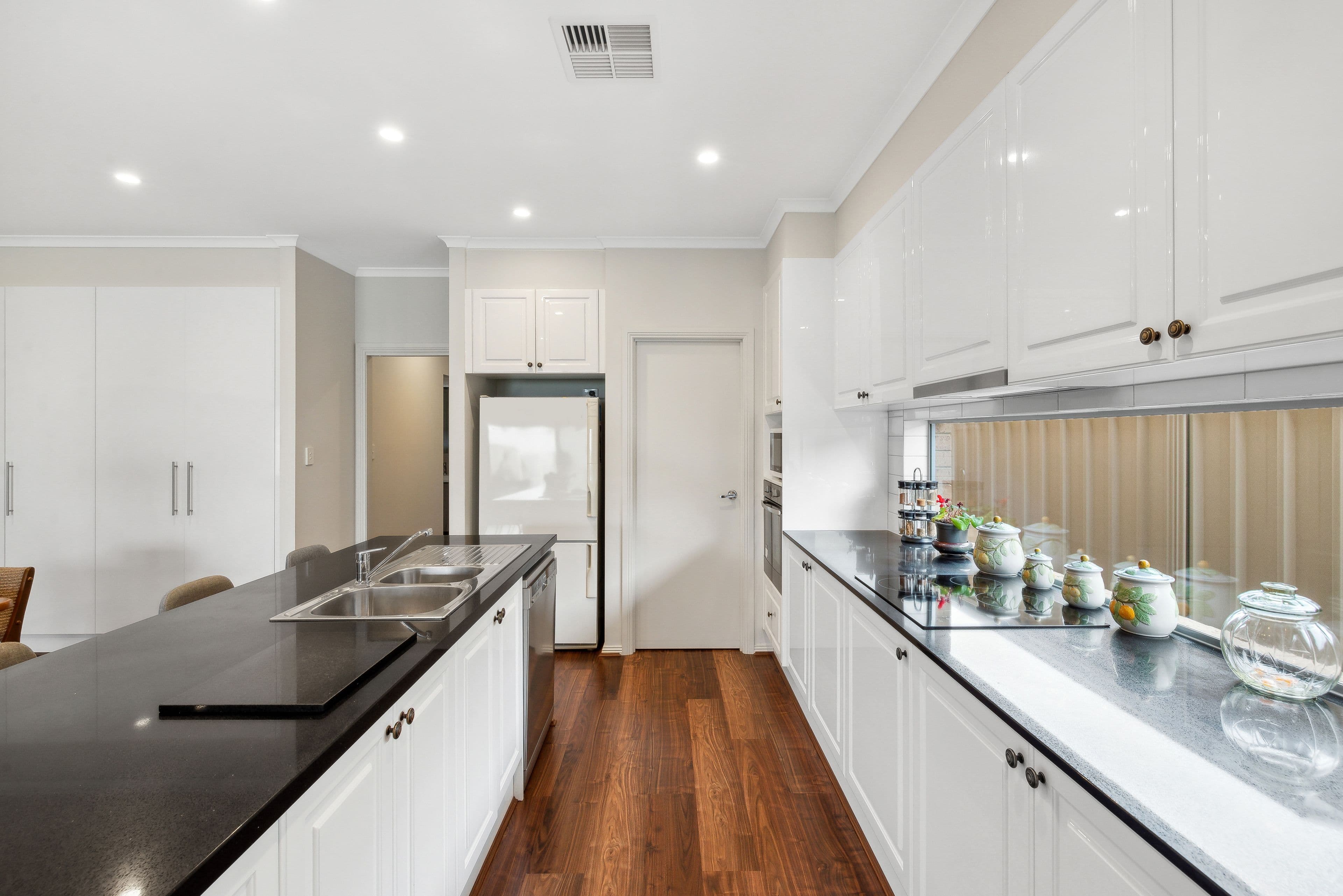 40 Swansea Street, Largs North SA 5016, Largs North - Thumbnail 4